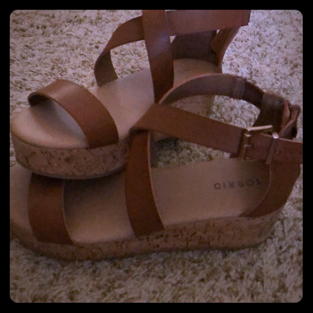 Torrid Wedges